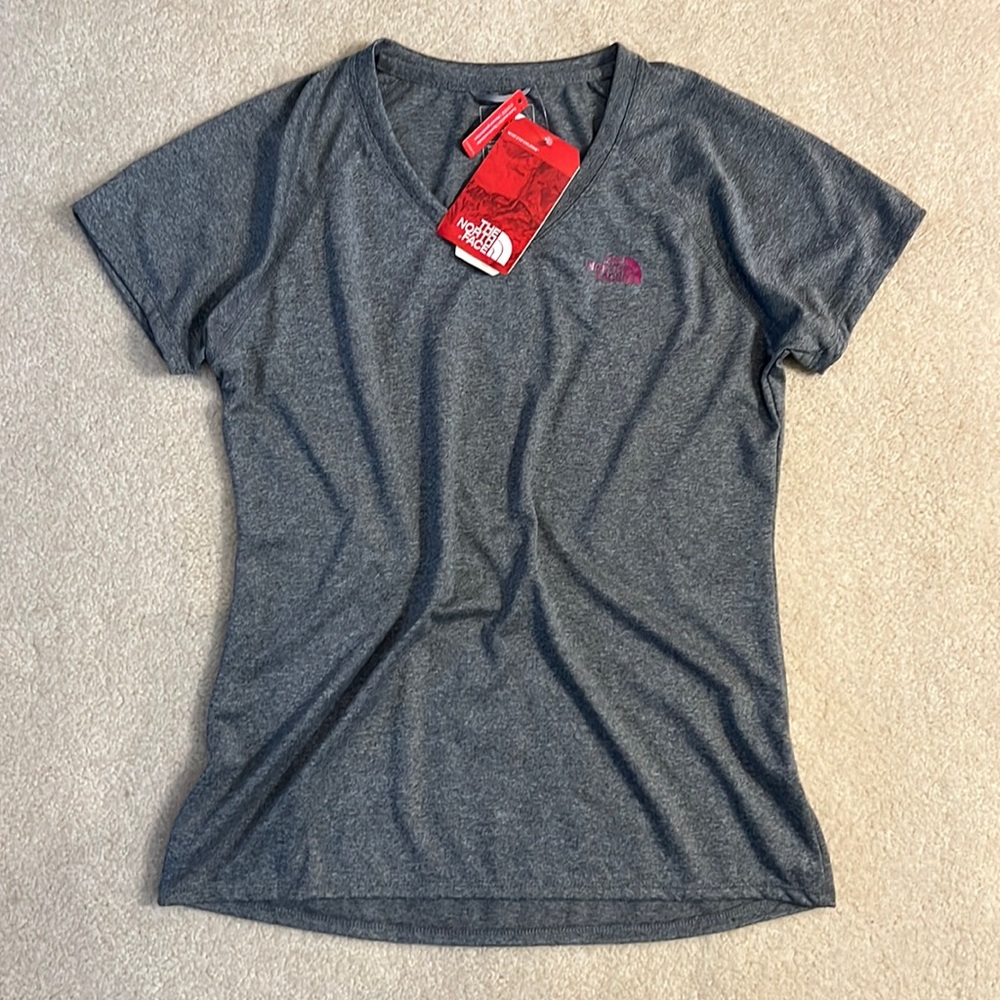Gray, Purple & White The North Face Active Wear VNeck Short Sleeve T-Shirt, NWT